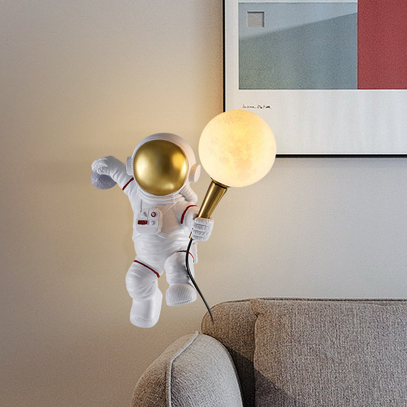 Astronaut Desk Lamp & Children's Night Light - Elevè Decor