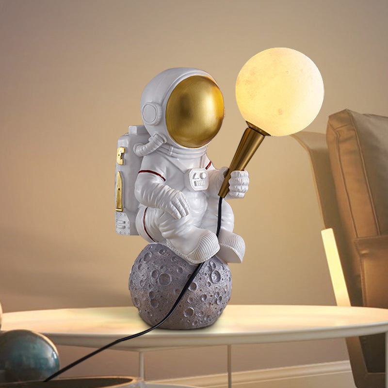 Astronaut Desk Lamp & Children's Night Light - Elevè Decor