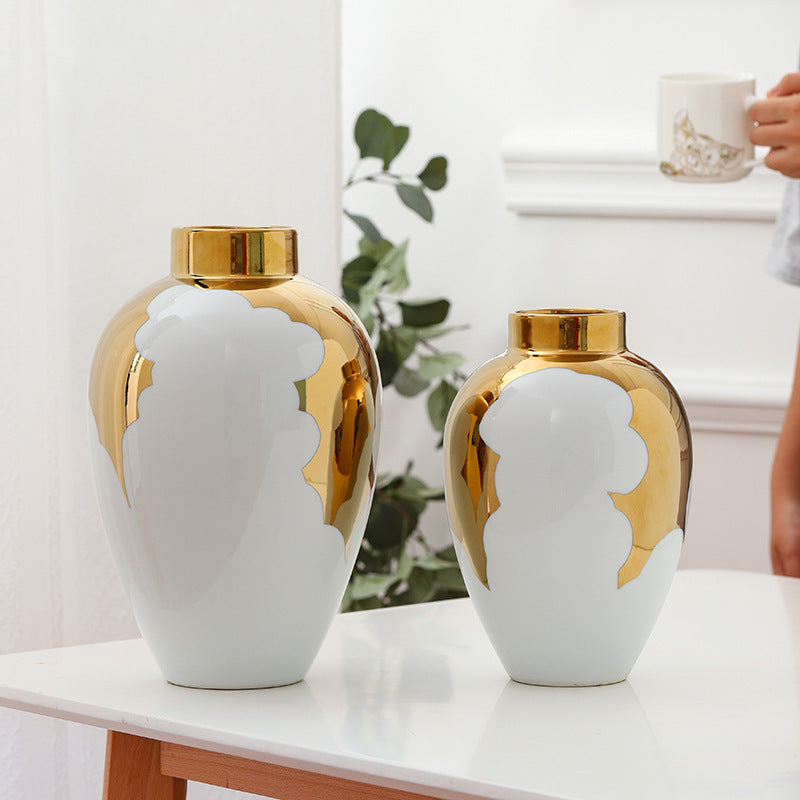 Elegant Luxury Ceramic Vases for Home Decor - Elevè Decor